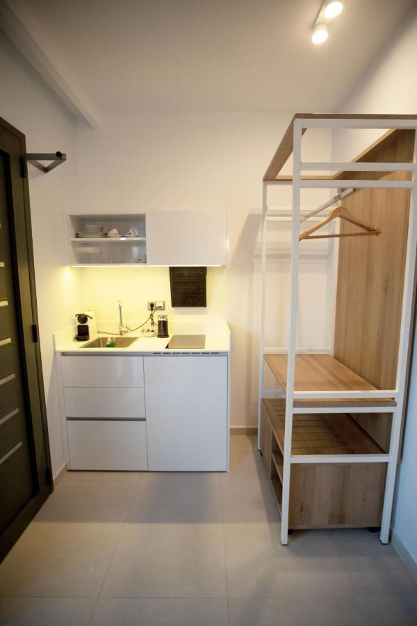 8 Boutique Suites Неа-Потидеа Экстерьер фото
