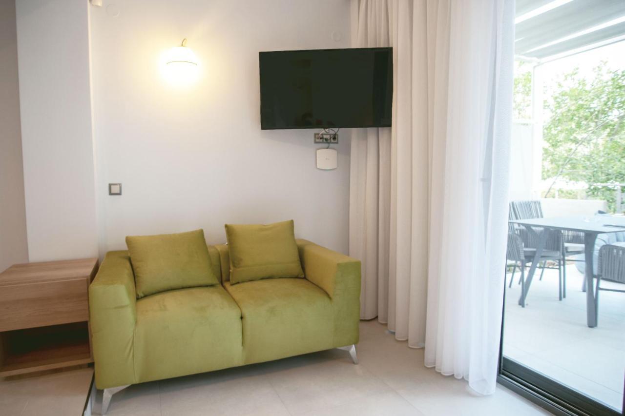8 Boutique Suites Неа-Потидеа Экстерьер фото