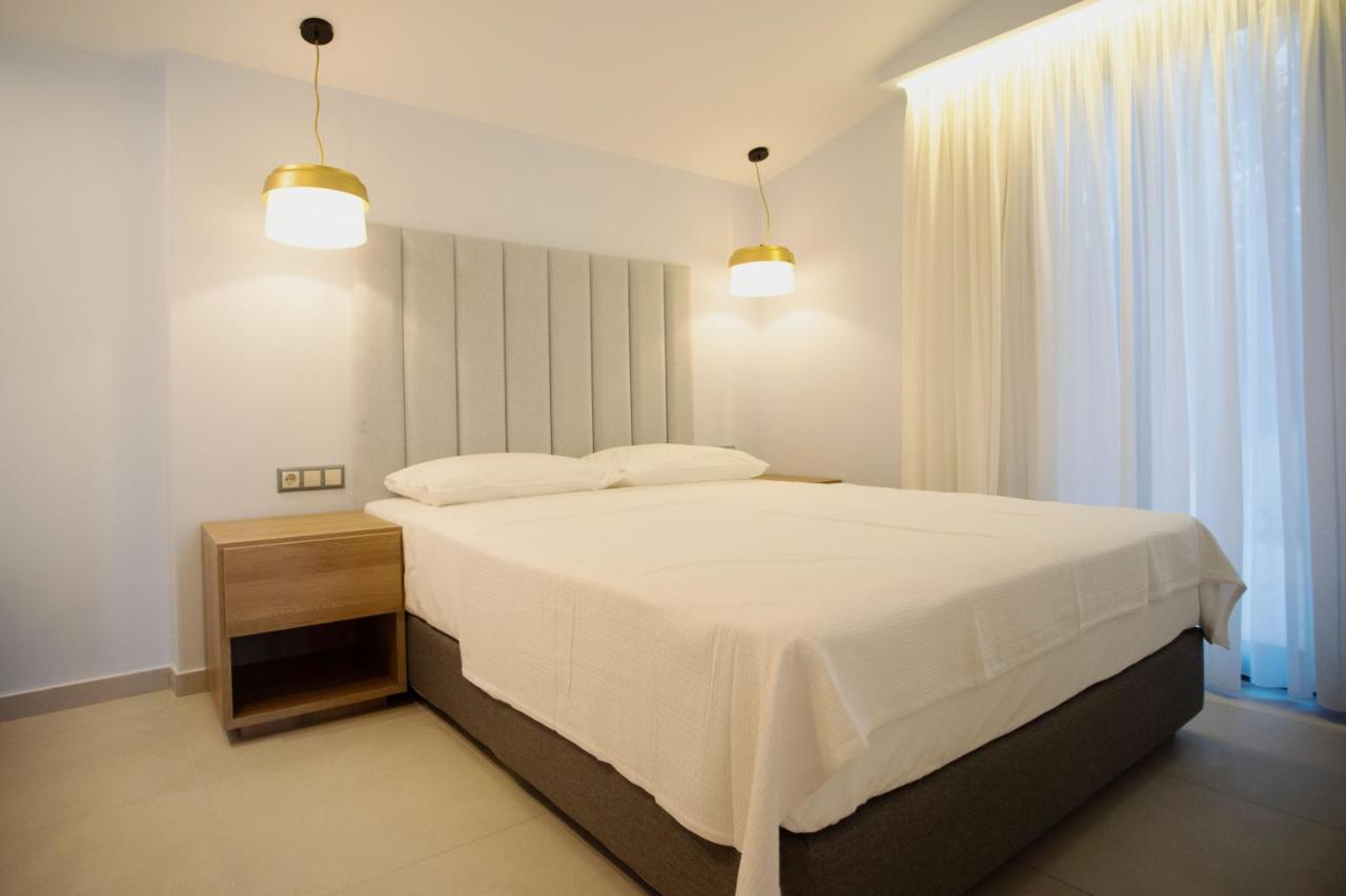 8 Boutique Suites Неа-Потидеа Экстерьер фото